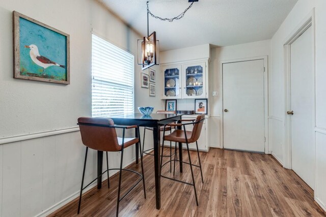 dining room featuring light hardwood / wood-style flooring