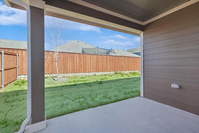 view of yard with a patio