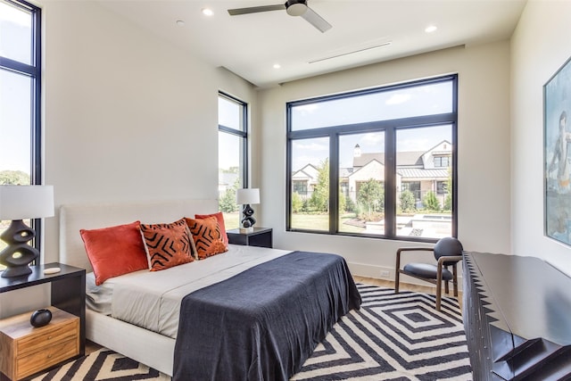 bedroom with ceiling fan