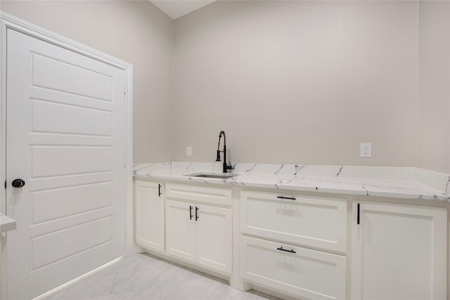 laundry room with sink