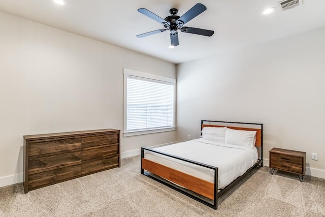 bedroom featuring carpet flooring and ceiling fan