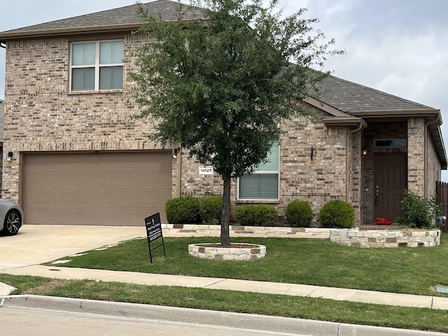 14125 Rabbit Brush Ln, Fort Worth, TX 76052 - view of front facade featuring a front yard, an attached garage, driveway, and roof with shingles