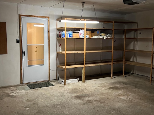 2118 Courtland Cir, Carrollton, TX 75007 - view of storage