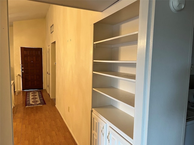 2118 Courtland Cir, Carrollton, TX 75007 - view of pantry