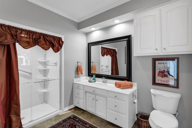 full bath featuring toilet, ornamental molding, a shower stall, vanity, and baseboards