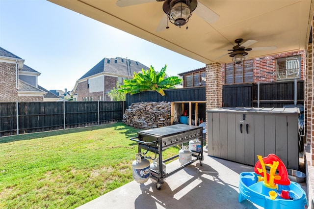 view of patio / terrace with ceiling fan