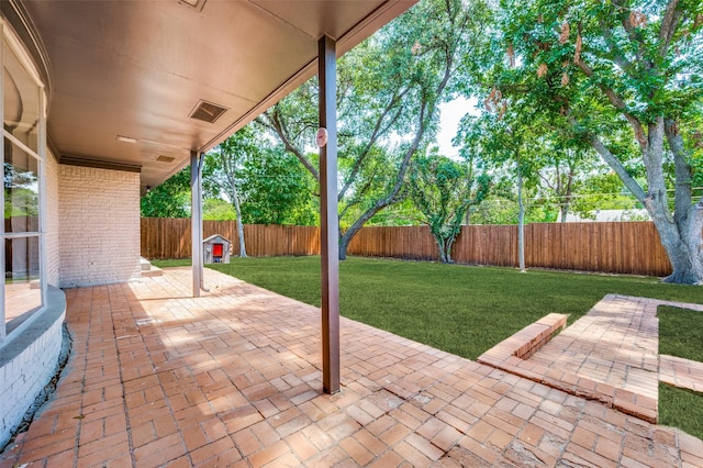 view of patio featuring a fenced backyard