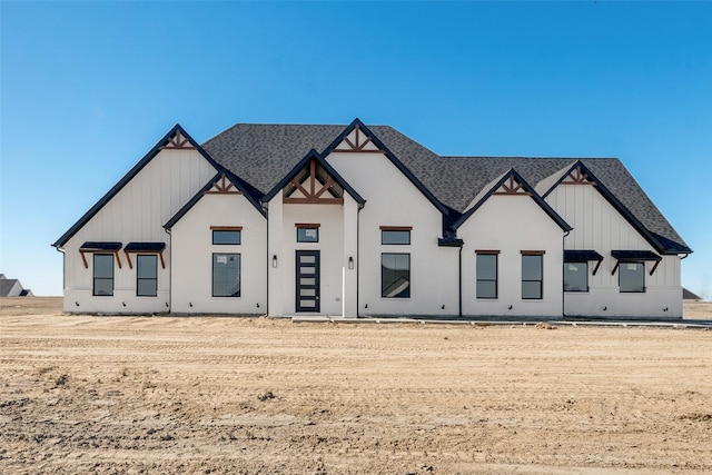 view of modern farmhouse