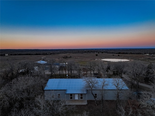 view of aerial view at dusk