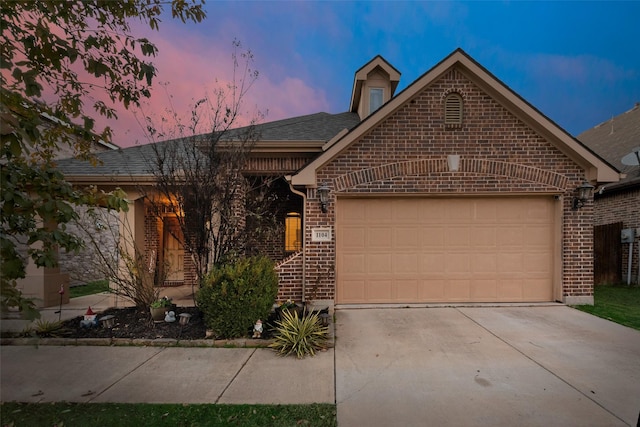 view of front facade with a garage