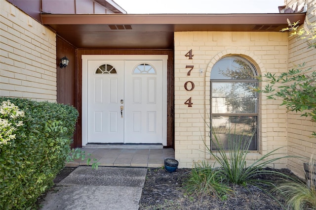 view of property entrance