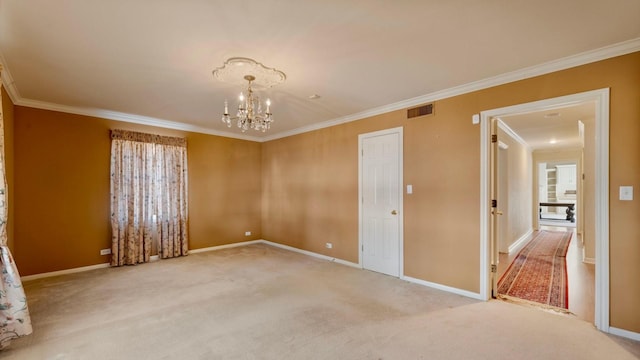 unfurnished room featuring crown molding, carpet floors, and a chandelier