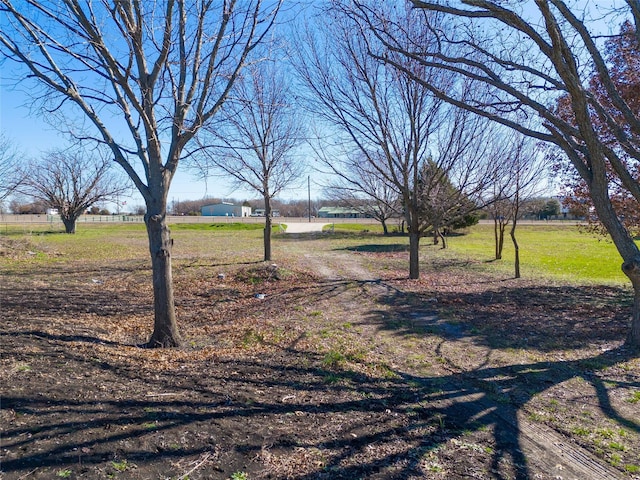 Listing photo 3 for 2500 Weston Rd, Weston TX 75009