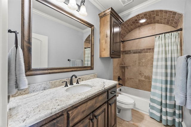 full bathroom with crown molding, shower / bathtub combination with curtain, vanity, and toilet