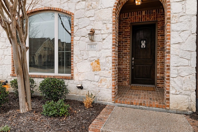 view of property entrance