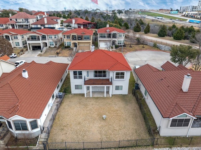 birds eye view of property featuring a residential view