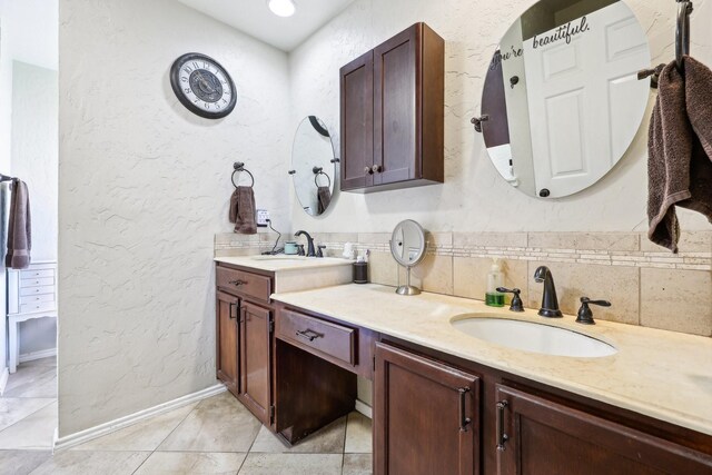 bathroom with enclosed tub / shower combo and vanity