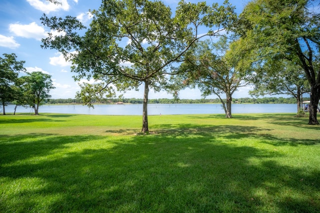 view of yard with a water view