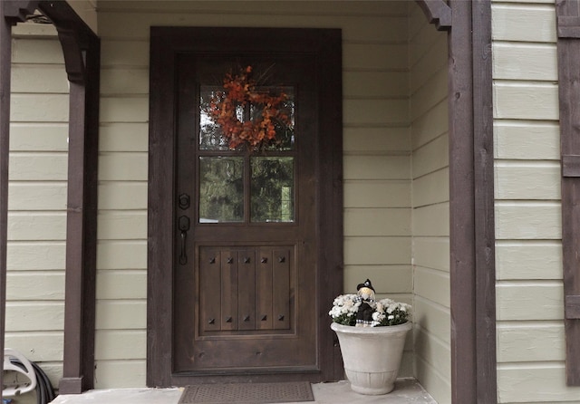 view of property entrance