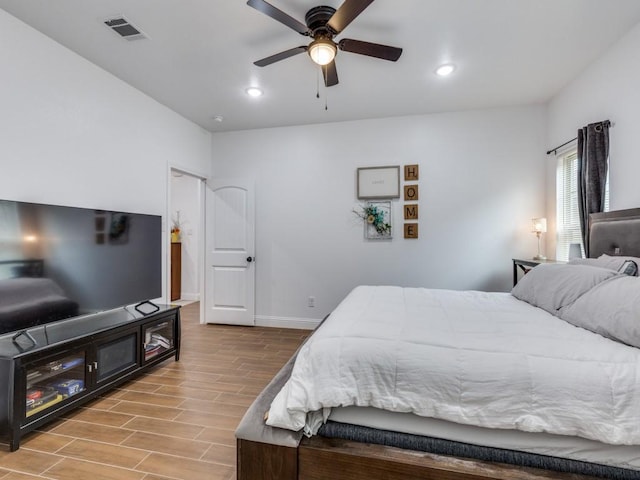 bedroom featuring ceiling fan