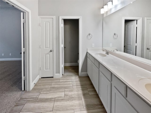 bathroom with vanity