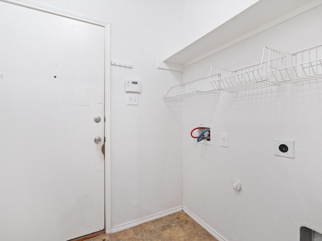 laundry room featuring gas dryer hookup, hookup for a washing machine, laundry area, baseboards, and electric dryer hookup