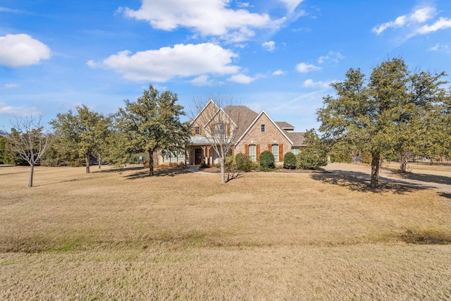 view of front of house with a front yard