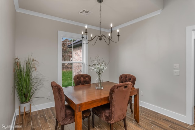 dining space featuring ornamental molding