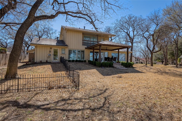 400 Driftwood Ct, Azle, TX 76020 - rear view of property featuring board and batten siding