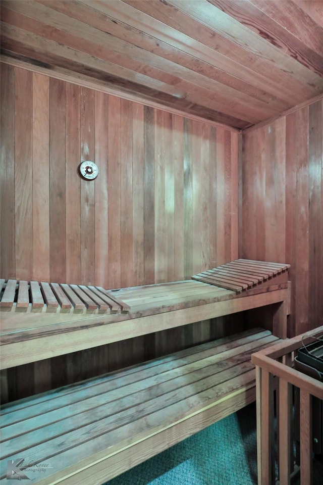 view of sauna / steam room