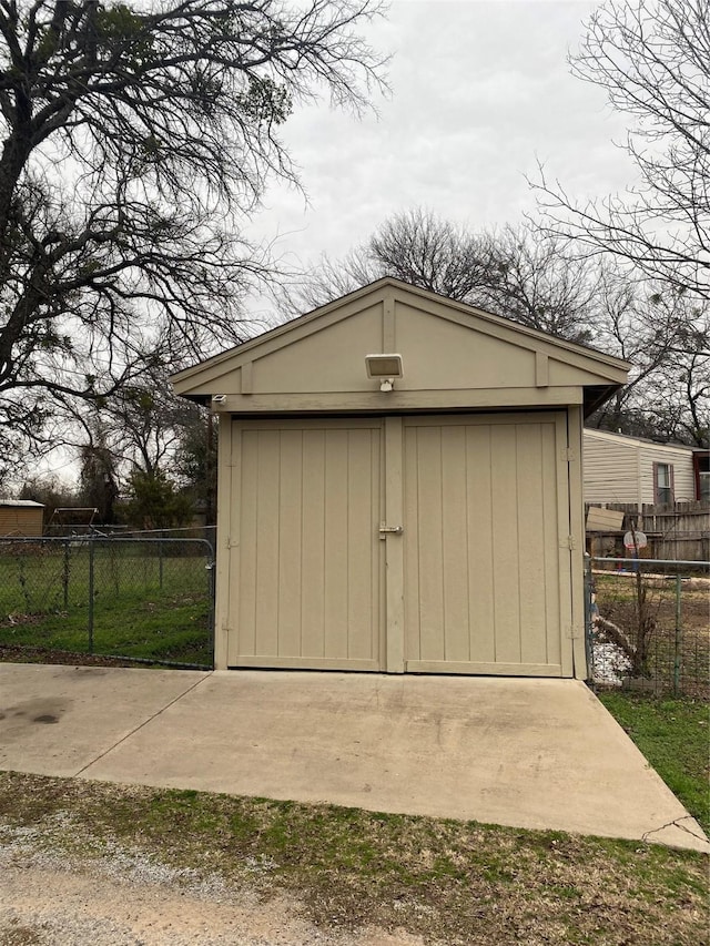 view of outdoor structure