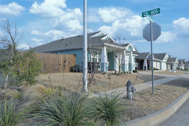 view of home's exterior