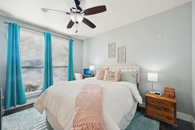 bedroom featuring ceiling fan