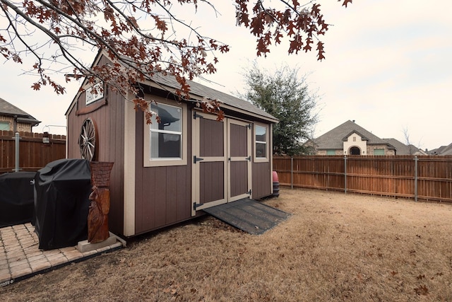 view of outbuilding