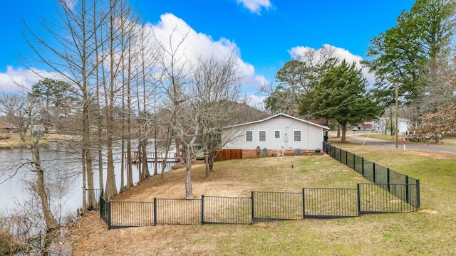 view of yard with a water view