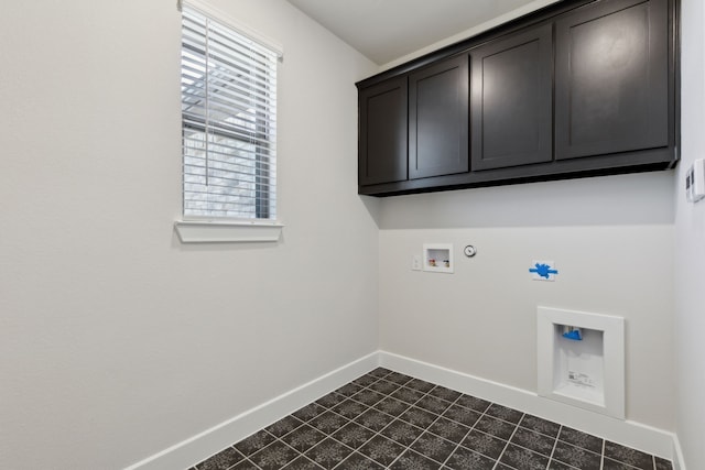 120 Bristol Ln, Azle, TX 76020 - laundry room featuring cabinet space, healthy amount of natural light, washer hookup, and gas dryer hookup