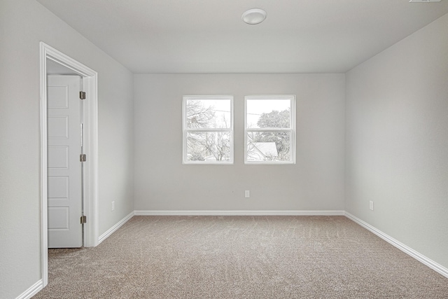 empty room featuring carpet