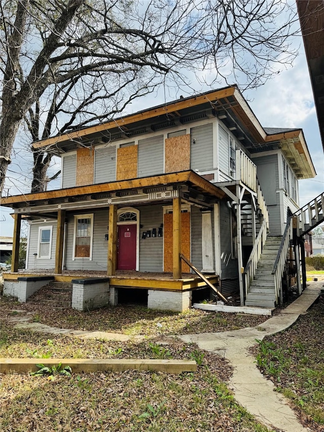 view of front of house with covered porch