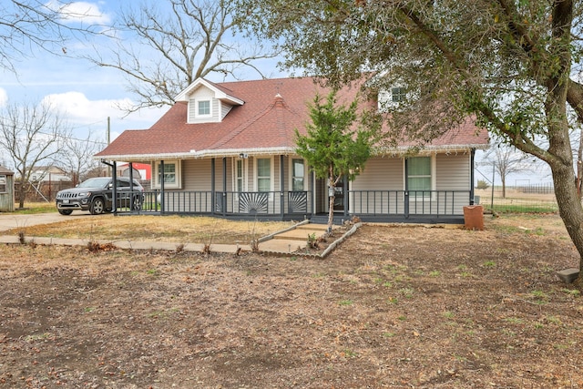 view of front of home featuring covered porch