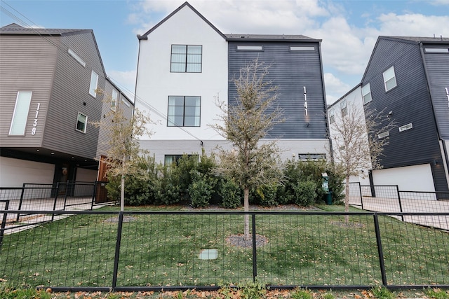 exterior space featuring a lawn