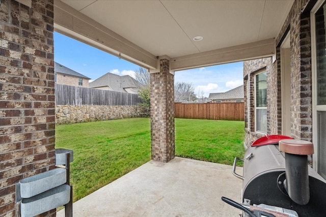 view of patio featuring a fenced backyard