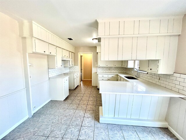 unfurnished bedroom with carpet flooring and a closet