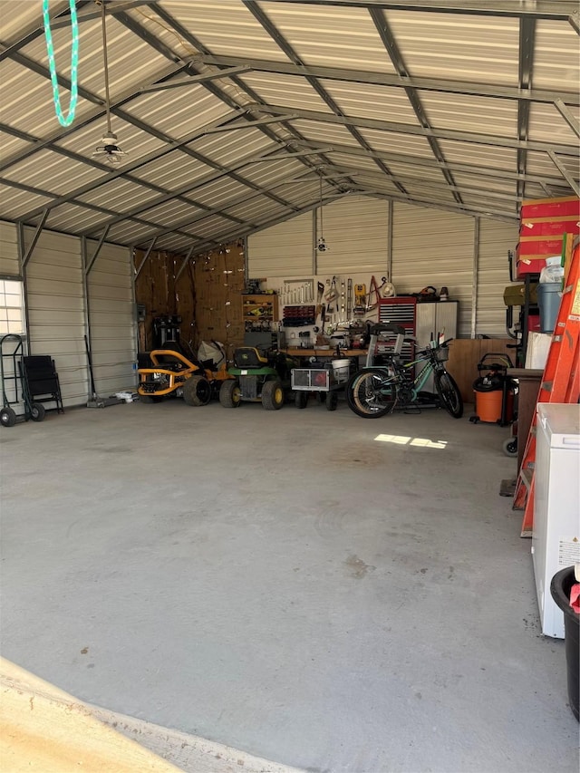 1006 High Point Dr, Mineral Wells, TX 76067 - garage with metal wall