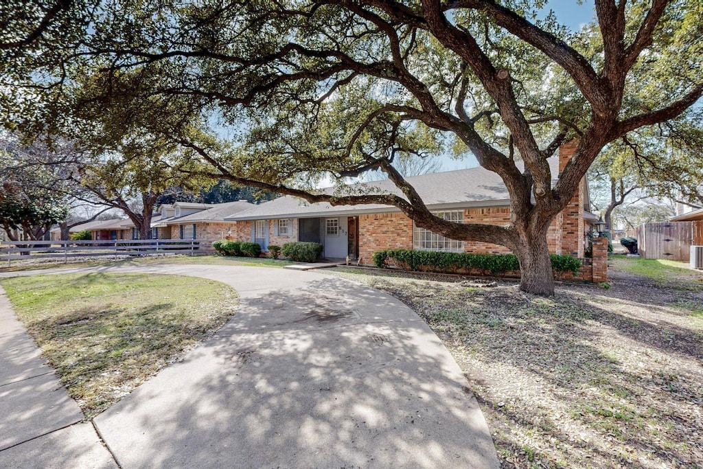 view of ranch-style home