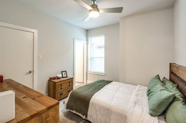 bedroom featuring ceiling fan