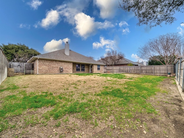 821 Grace Ln, Saginaw, TX 76179 - view of yard