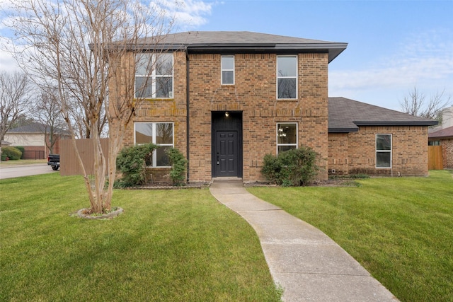 view of front of house featuring a front yard