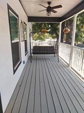 deck with ceiling fan