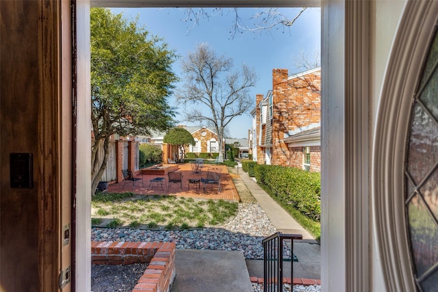 view of yard with a patio area