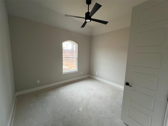 spare room featuring ceiling fan